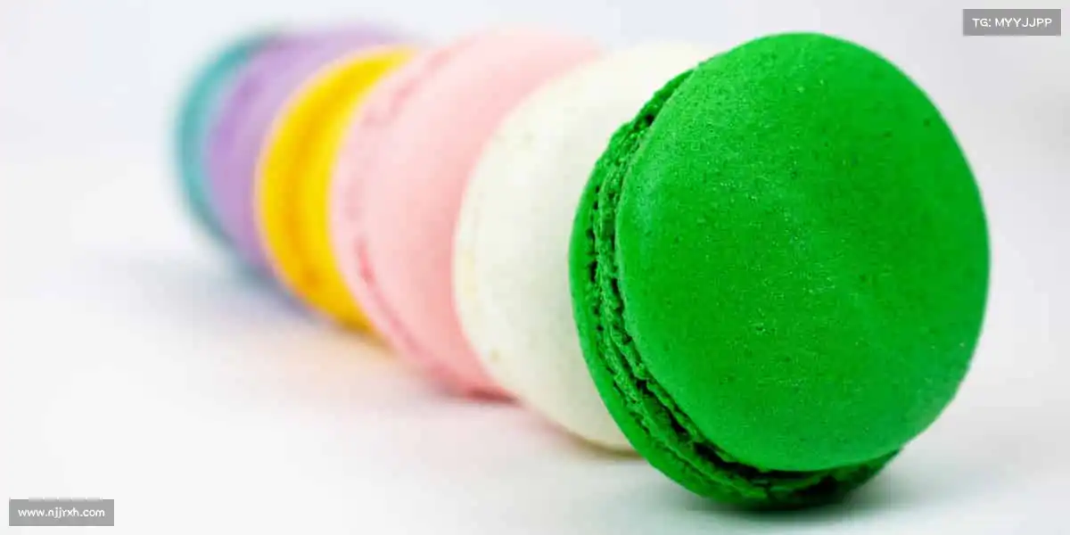 milan米兰🏋️♀️举铁是为了更有力量拥抱生活,跑步是为了追上梦想的速度 —— 运动,让生命更滚烫!